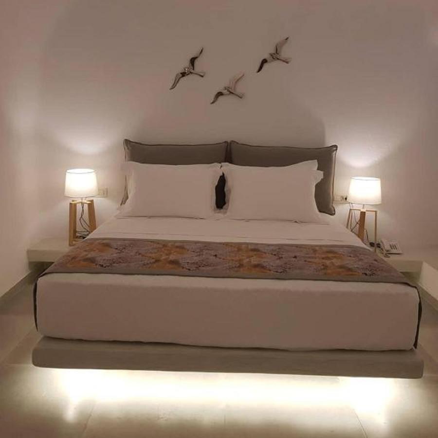 Adamant Suites (Adults Only) Fira  Ngoại thất bức ảnh